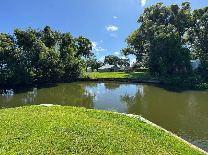 16 Henry Drive a Winter Haven, FL Mobile or Manufactured Home for Sale